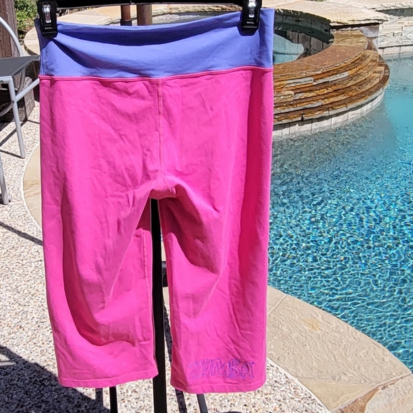 Zumba - Picture 7 of 12